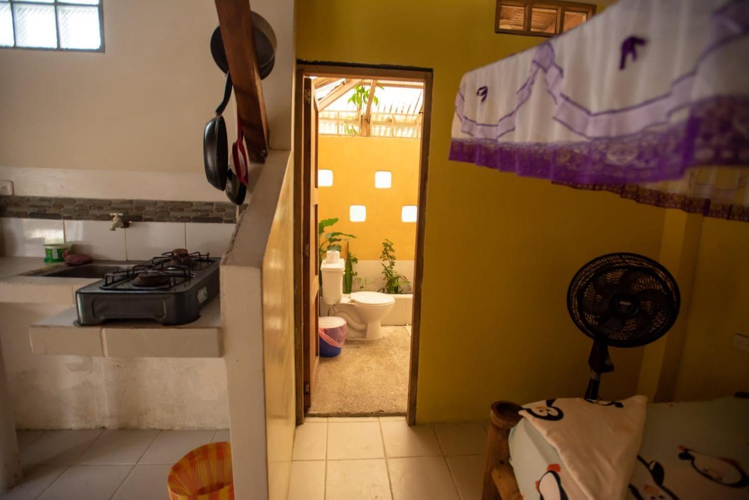 La Casa Mompiche Hotell Eksteriør bilde